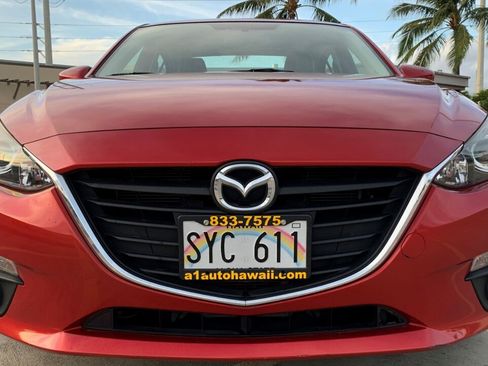 Used 2016 MAZDA MAZDA3 i Touring w/ Popular Equipment Package FWD image 6