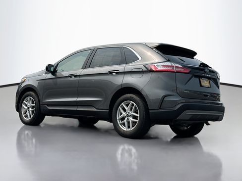 Used 2023 Ford Edge SEL w/ Convenience Package AWD/4WD image 5