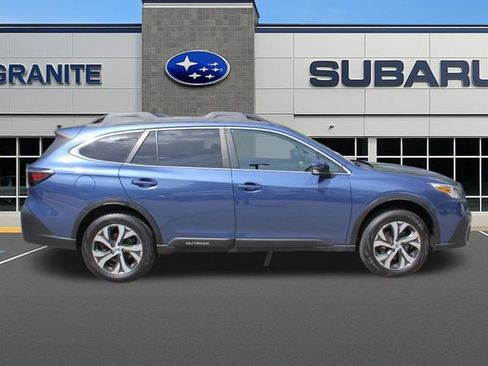 Used 2020 Subaru Outback Limited AWD/4WD image 12
