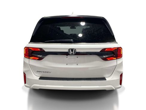 Used 2026 Honda Odyssey EX-L image 3