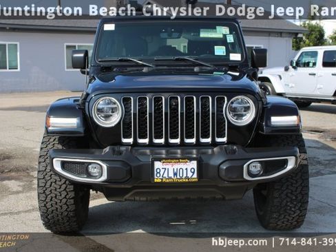 Used 2021 Jeep Wrangler Unlimited Sahara w/ Cold Weather Group image 2