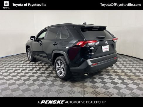 Certified 2025 Toyota RAV4 LE AWD/4WD image 3