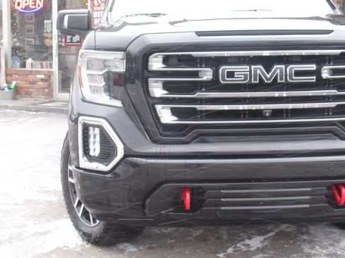 Used 2020 GMC Sierra 1500 AT4 image 3