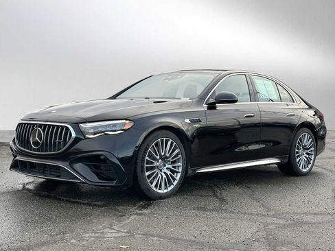 Used 2025 Mercedes-Benz E 53 AMG e 4MATIC Sedan image 7