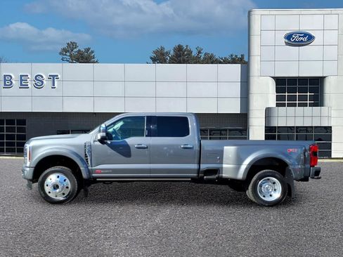 Used 2024 Ford F450 Limited w/ FX4 Off-Road Package AWD/4WD image 2