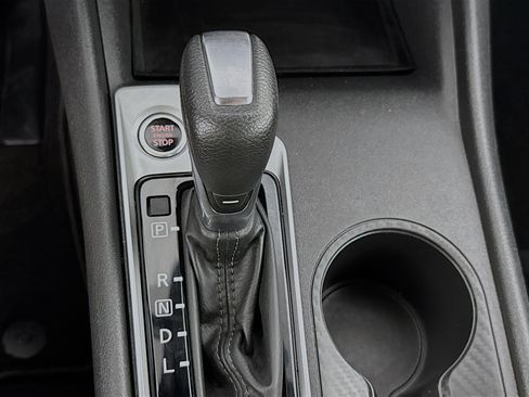 Used 2024 Nissan Altima 2.5 S FWD image 19
