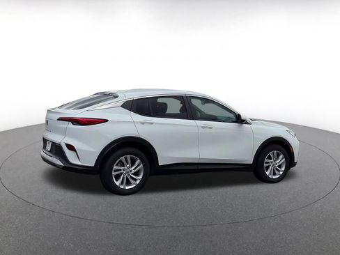 Used 2025 Buick Envista Preferred FWD image 14