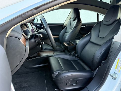 Used 2018 Tesla Model S 100D image 2