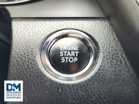 Used 2023 Toyota Camry SE image 28