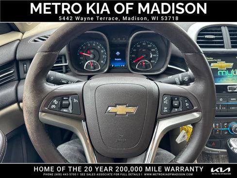 Used 2014 Chevrolet Malibu LT FWD image 17