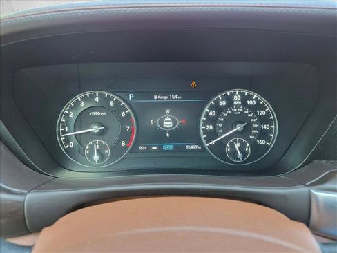 Used 2022 Genesis G90 3.3T Premium RWD image 8