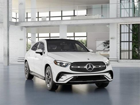 New 2025 Mercedes-Benz GLC 300 4MATIC image 9