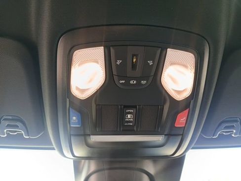 New 2026 RAM 2500 Tradesman AWD/4WD image 31