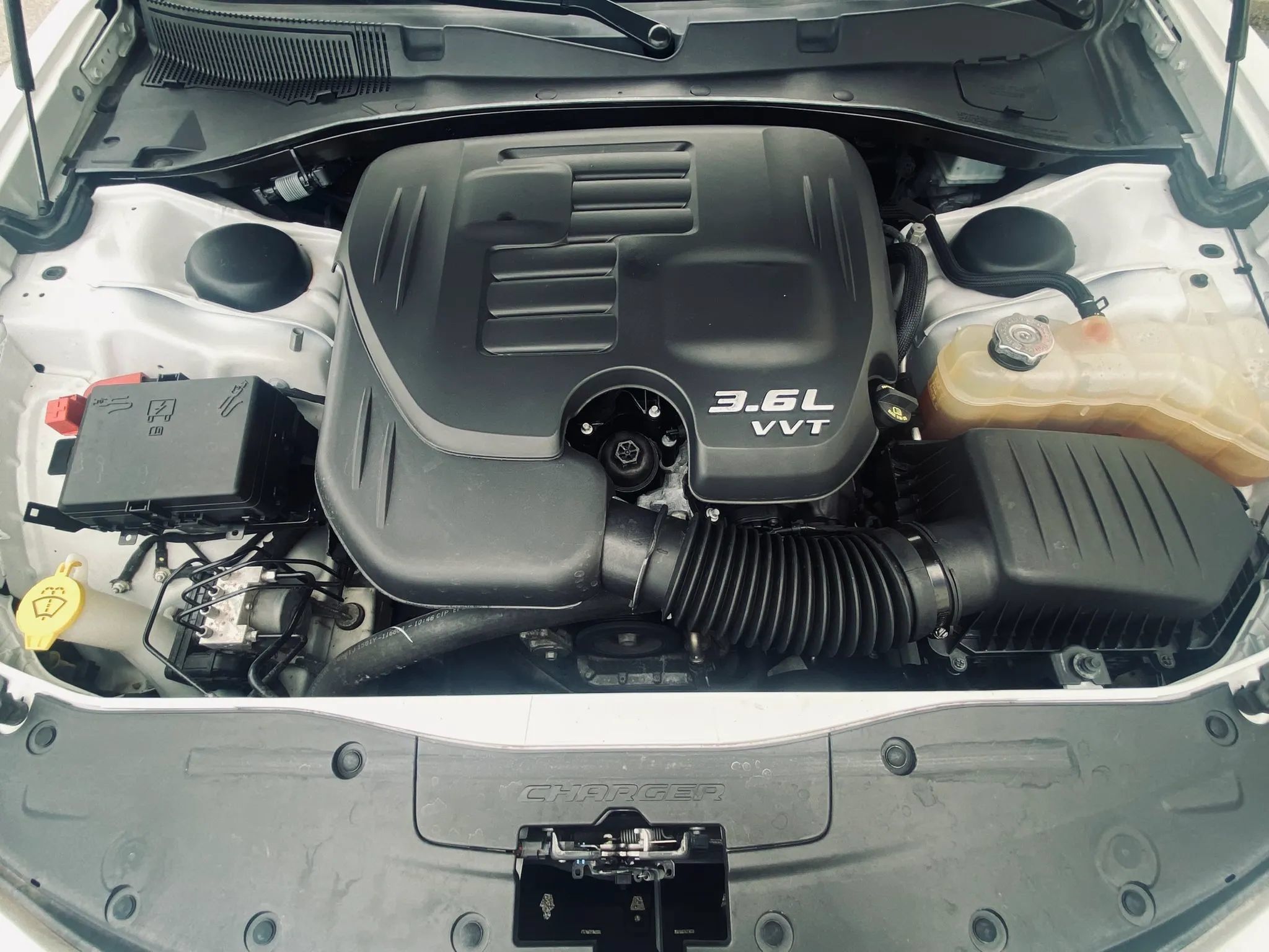 Used 2021 Dodge Charger SXT RWD image 14