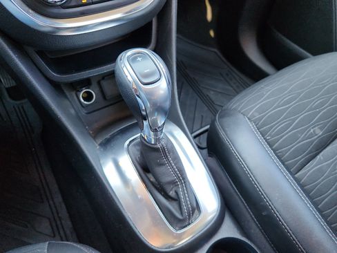 Used 2016 Buick Encore Convenience image 13