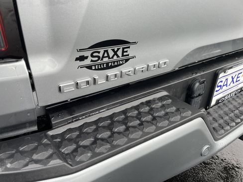 Used 2023 Chevrolet Colorado LT w/ LT Convenience Package III image 29