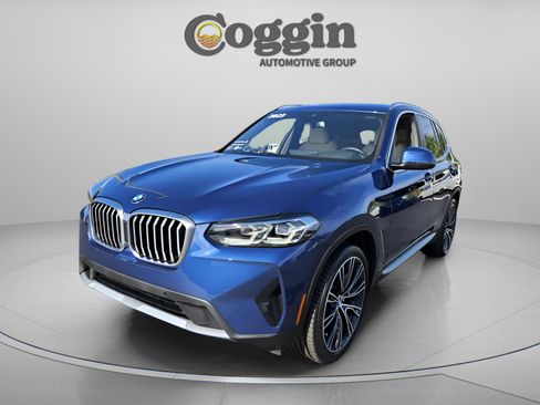 Certified 2024 BMW X3 sDrive30i w/ Premium Package image 1
