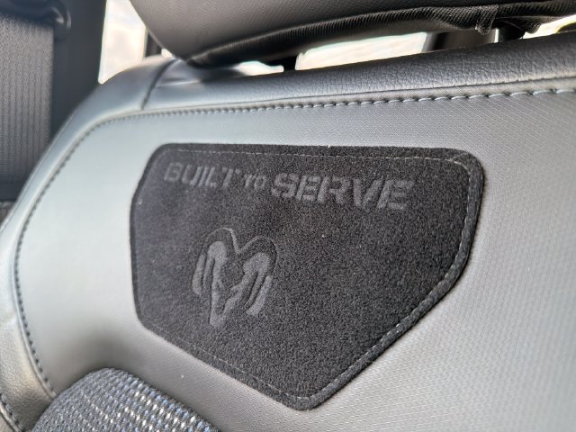 Used 2023 RAM 1500 Big Horn AWD/4WD image 32