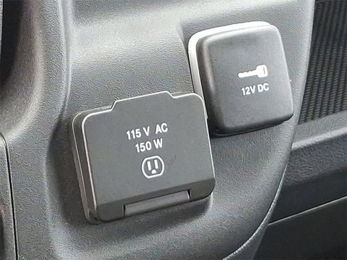 Used 2024 RAM ProMaster 2500 w/ Safety Group image 26