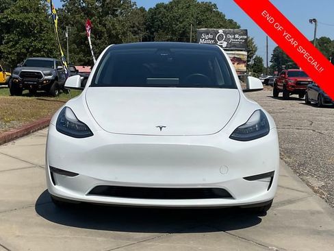 Used 2020 Tesla Model Y Long Range image 2