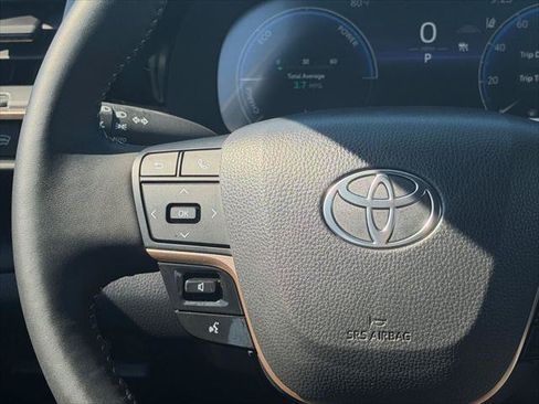 Certified 2026 Toyota Crown w/ Carpet Mat Package (TMS) AWD/4WD image 20