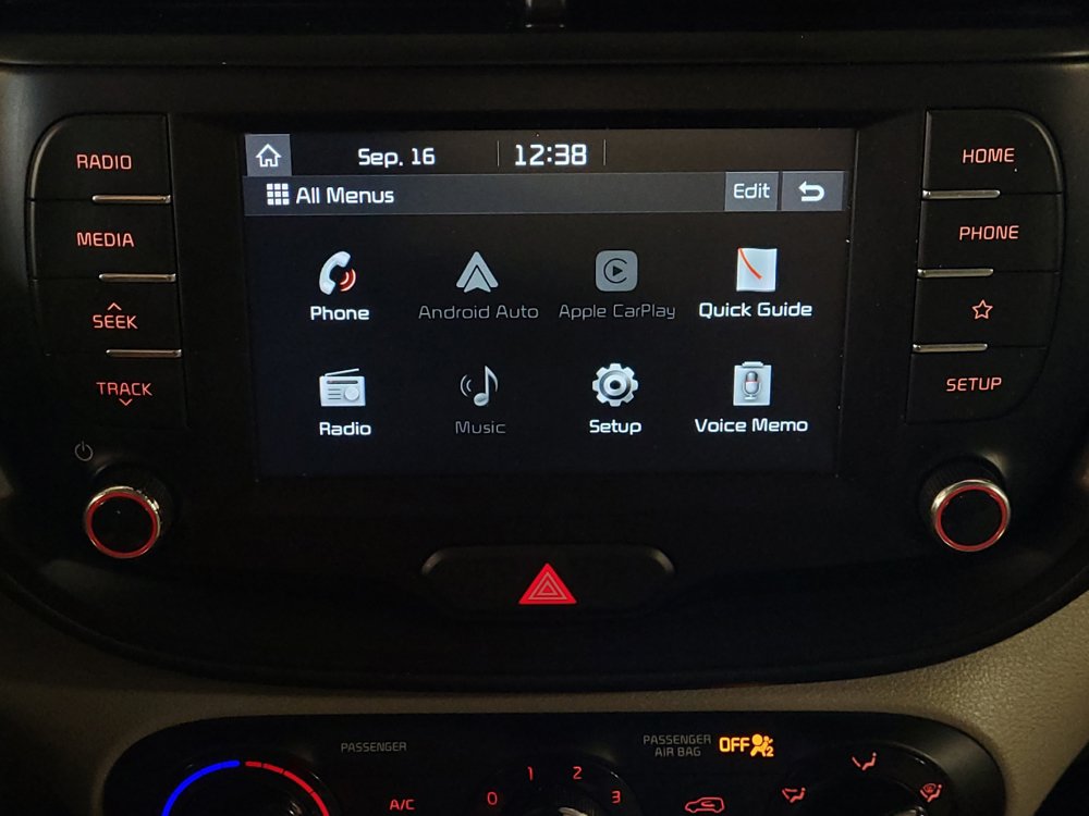 Used 2021 Kia Soul LX FWD image 25