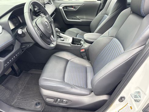 Certified 2024 Toyota RAV4 XSE AWD/4WD image 23