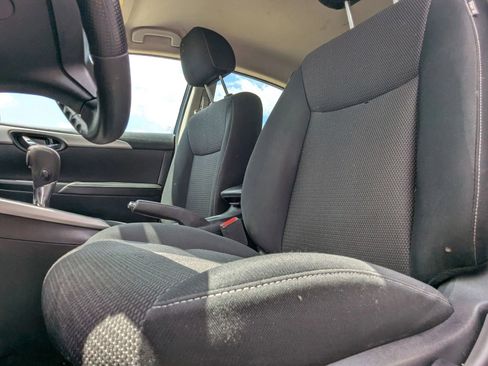 Used 2019 Nissan Sentra S FWD image 10