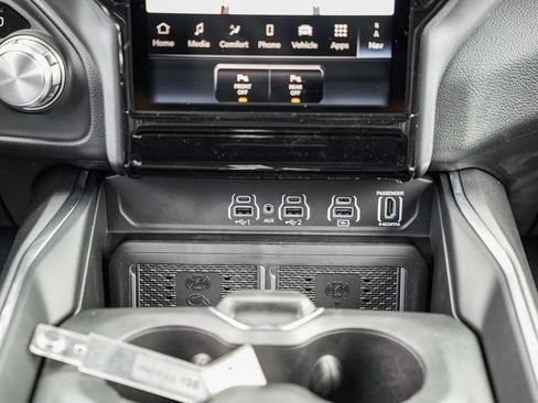 New 2026 RAM 1500 Laramie w/ Night Edition AWD/4WD image 22