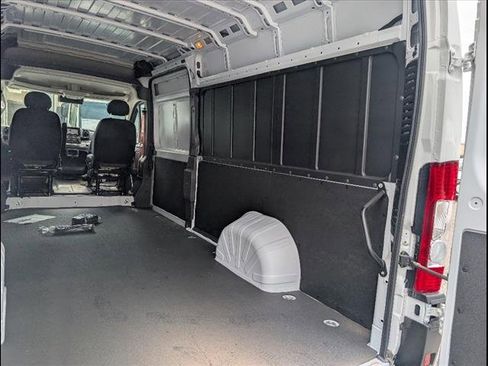 Used 2023 RAM ProMaster 3500 w/ Convenience Group image 18