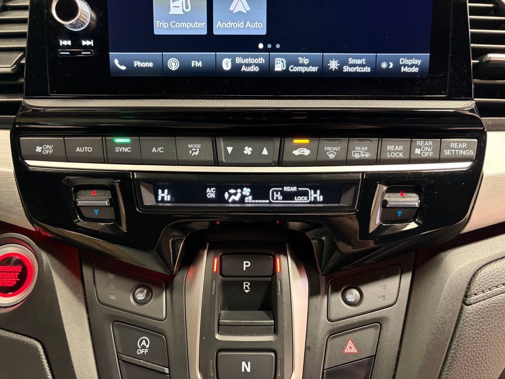 Used 2025 Honda Odyssey Sport-L image 22
