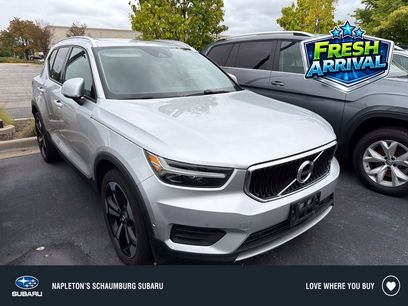 Used 2019 Volvo XC40 T5 Momentum