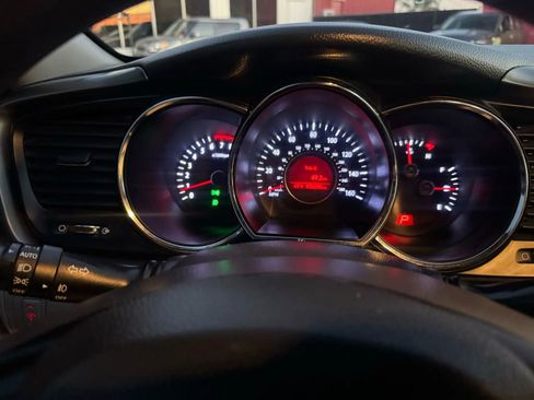 Used 2013 Kia Optima LX image 25