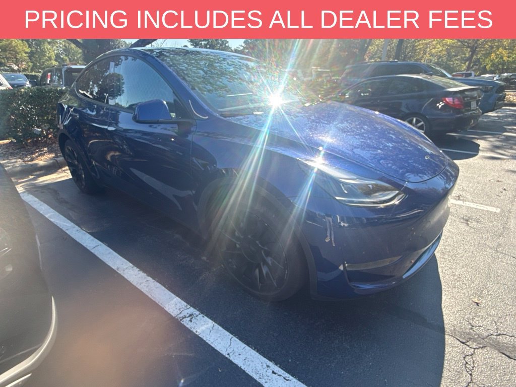 Used 2023 Tesla Model Y Long Range AWD/4WD image 18