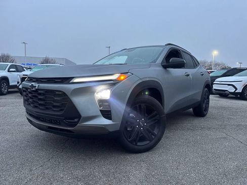 New 2026 Chevrolet Trax ACTIV w/ Driver Confidence Package image 1