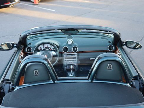 Used 2005 Porsche Boxster S image 16