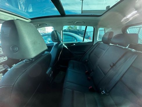 Used 2014 Volkswagen Tiguan SE image 13