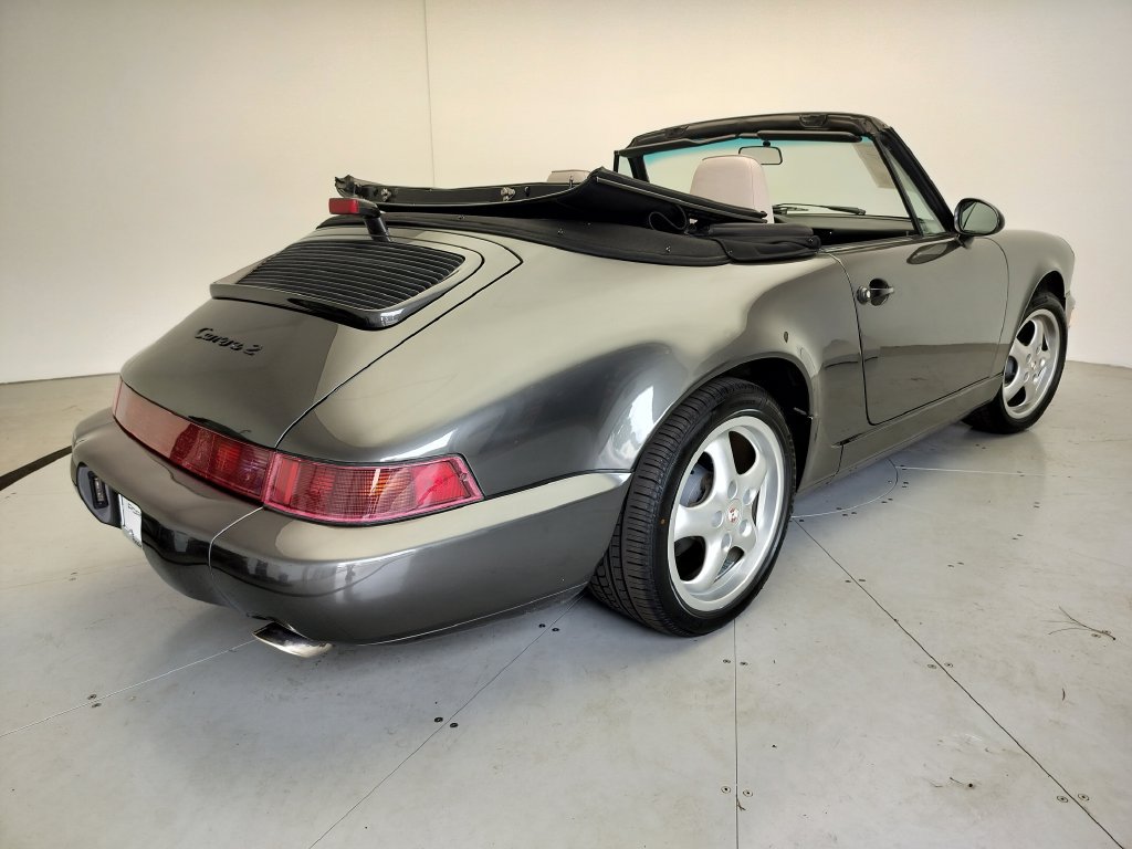 Used 1992 Porsche 911 Carrera RWD image 32