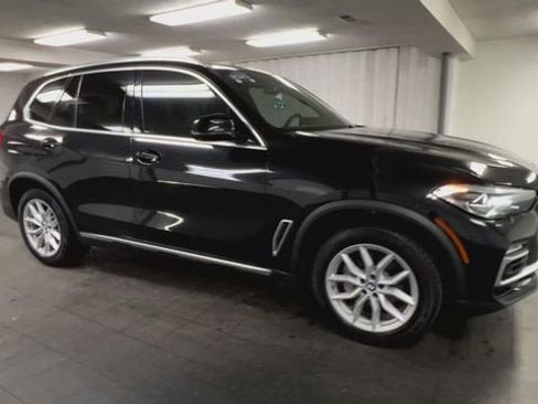 Used 2020 BMW X5 xDrive40i w/ Convenience Package image 2