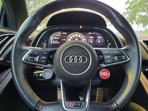 Used 2022 Audi R8 V10 performance RWD image 19