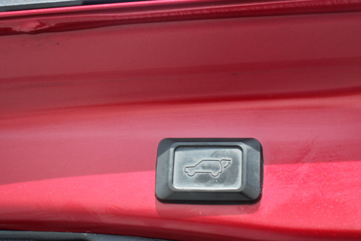 Certified 2024 Toyota RAV4 XLE w/ Convenience Package AWD/4WD image 16
