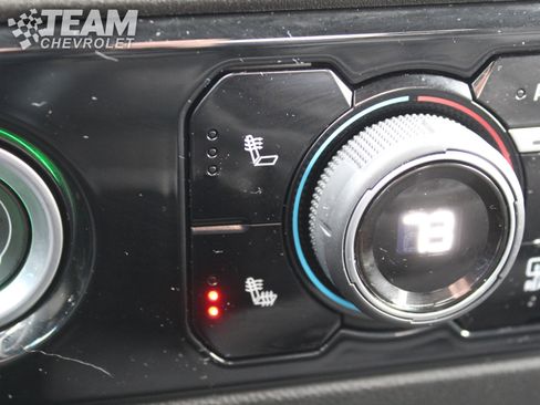 Used 2024 Chevrolet Silverado 1500 LT image 17