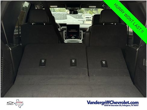 Certified 2025 GMC Yukon Denali AWD/4WD image 25