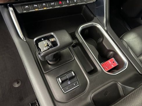 Used 2024 GMC Sierra 1500 Denali AWD/4WD image 20
