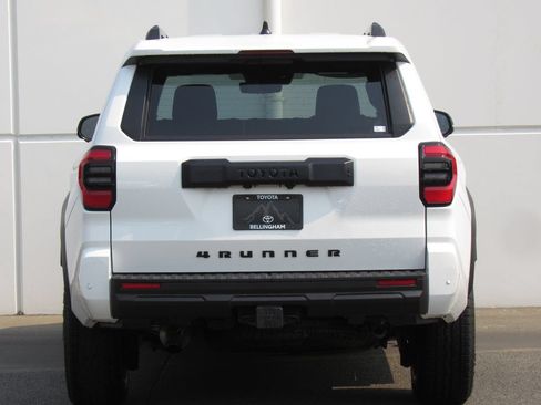 Used 2025 Toyota 4Runner TRD Off-Road Premium w/ Tow Technology Package AWD/4WD image 7