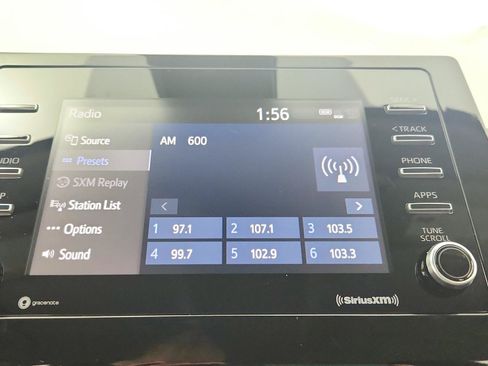 Used 2023 Toyota Camry SE image 14