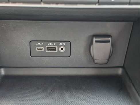 Certified 2022 Nissan Sentra SR w/ Midnight Edition FWD image 25