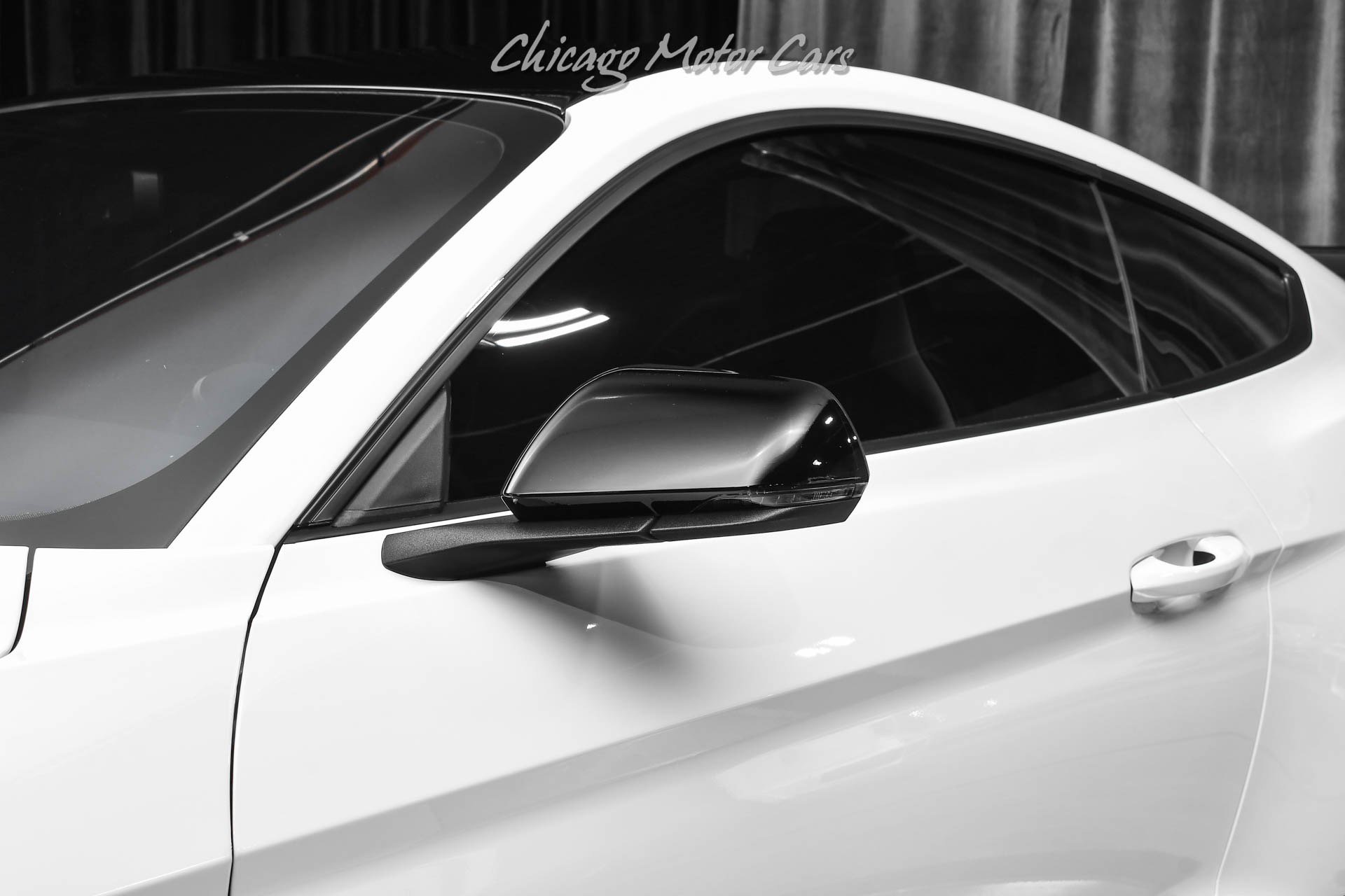 Used 2022 Ford Mustang Shelby GT500 w/ Carbon Fiber Track Pack RWD image 45