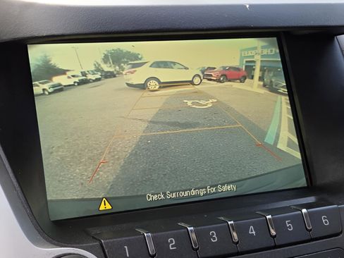 Used 2017 Chevrolet Equinox LS image 15