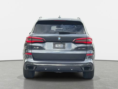 Used 2022 BMW X5 xDrive40i w/ M Sport Package AWD/4WD image 4